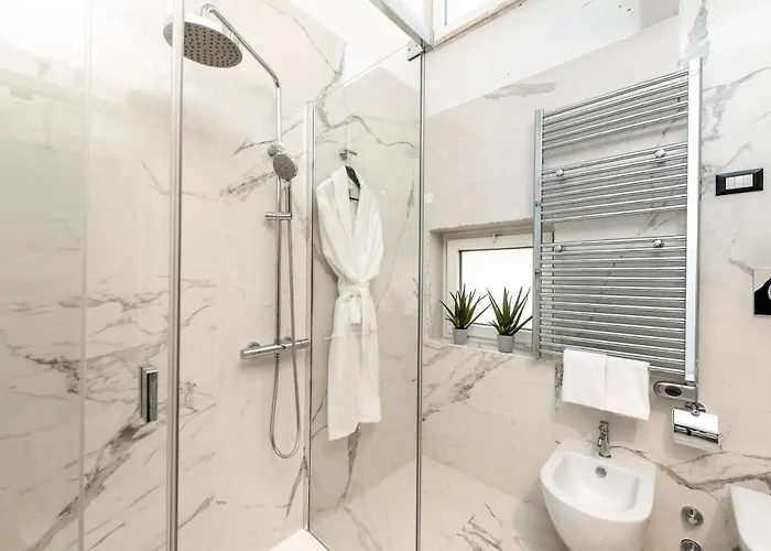 La Hotel Roma