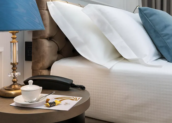 La Hotel Roma